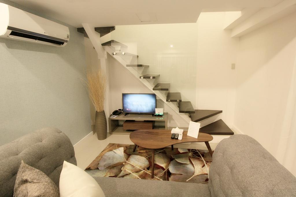 Maxstays - Max Style @ Fort Victoria Makati City Exterior foto