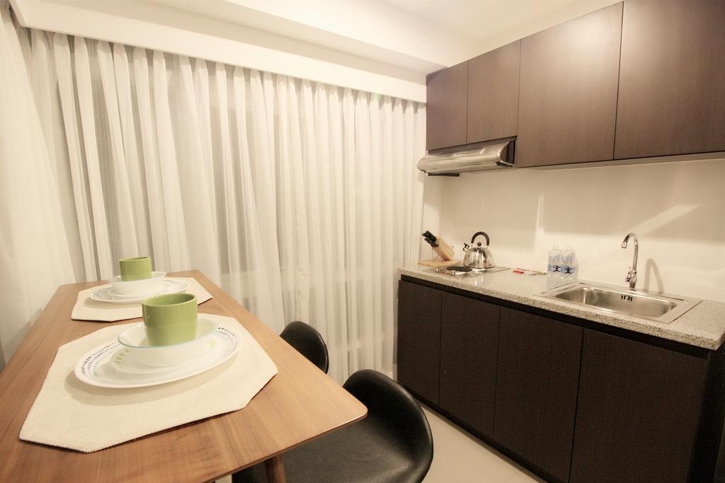 Maxstays - Max Style @ Fort Victoria Makati City Exterior foto