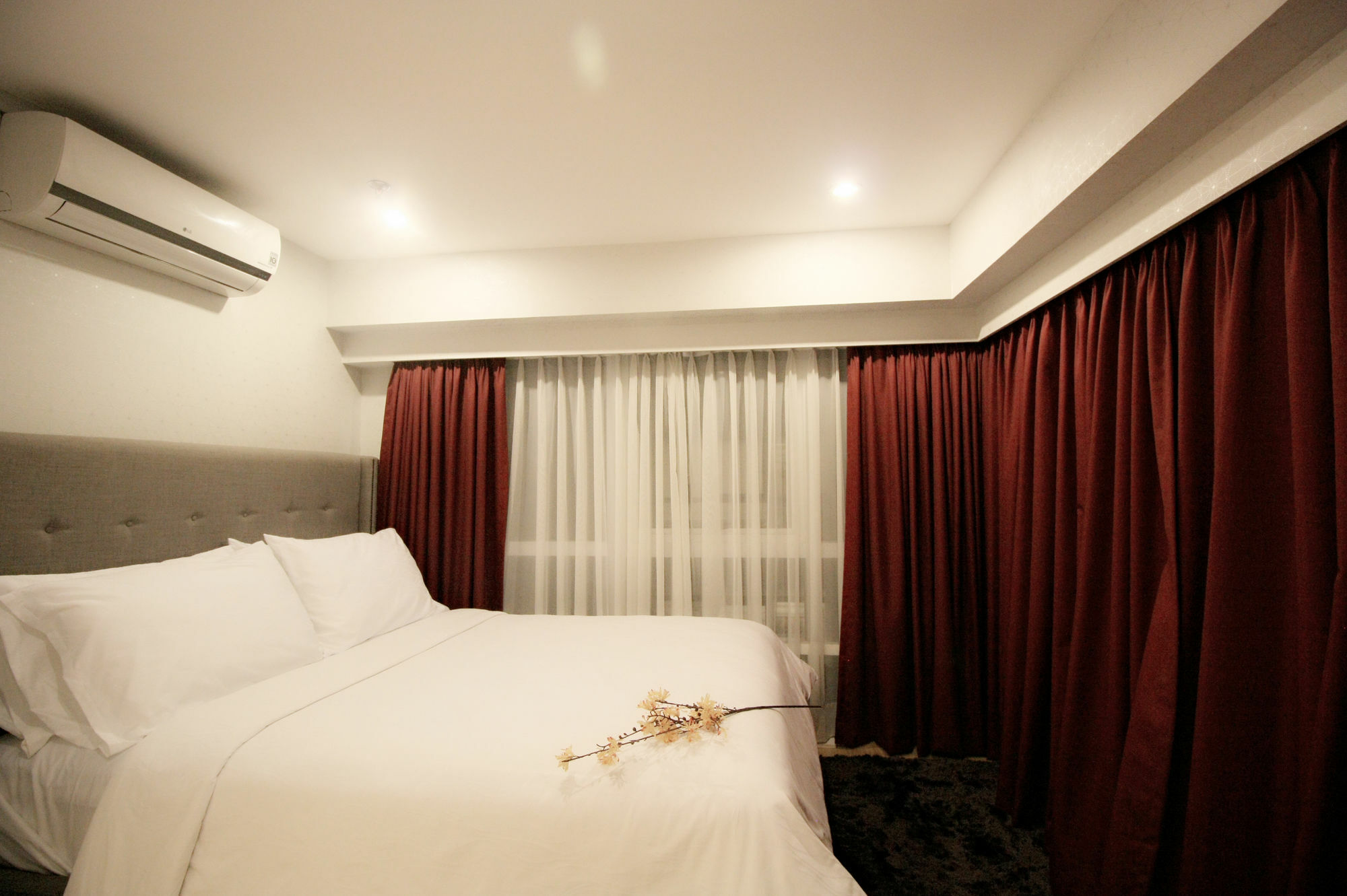 Maxstays - Max Style @ Fort Victoria Makati City Exterior foto